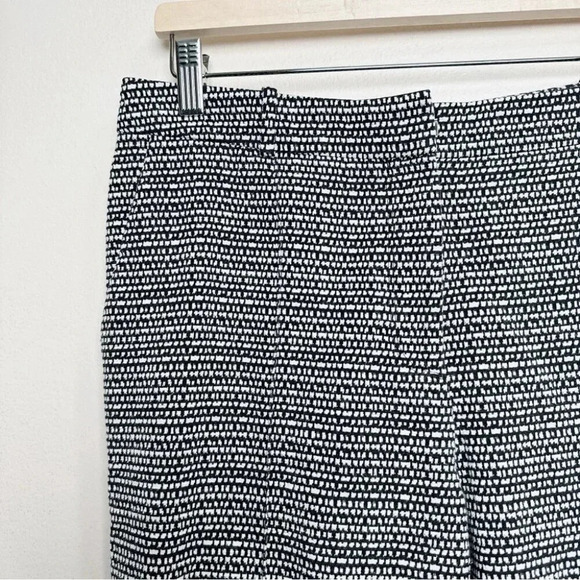 HUGO  BOSS Womens Sz 6 Acrila Textured Abstract Pant Black White Cotton Blend - Picture 4 of 14
